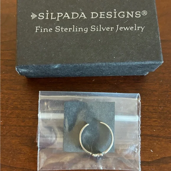 Vtg Sterling Silver 925 Silpada Butterfly Toe Ring, Adjustable New in box - Picture 2 of 3